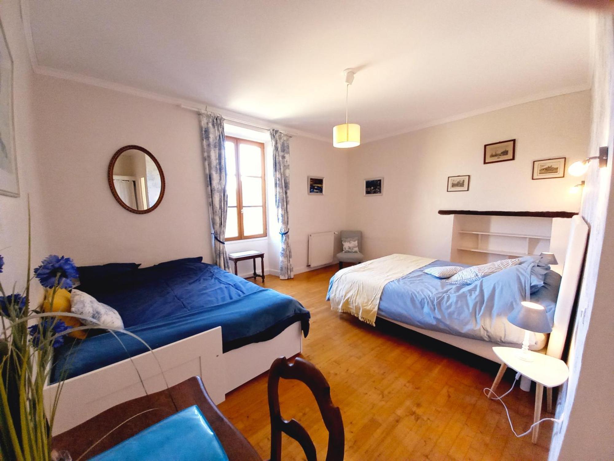 Au Pays De Jacquou : Chambre D'Hotes Et Table D'Hotes Fossemagne Εξωτερικό φωτογραφία